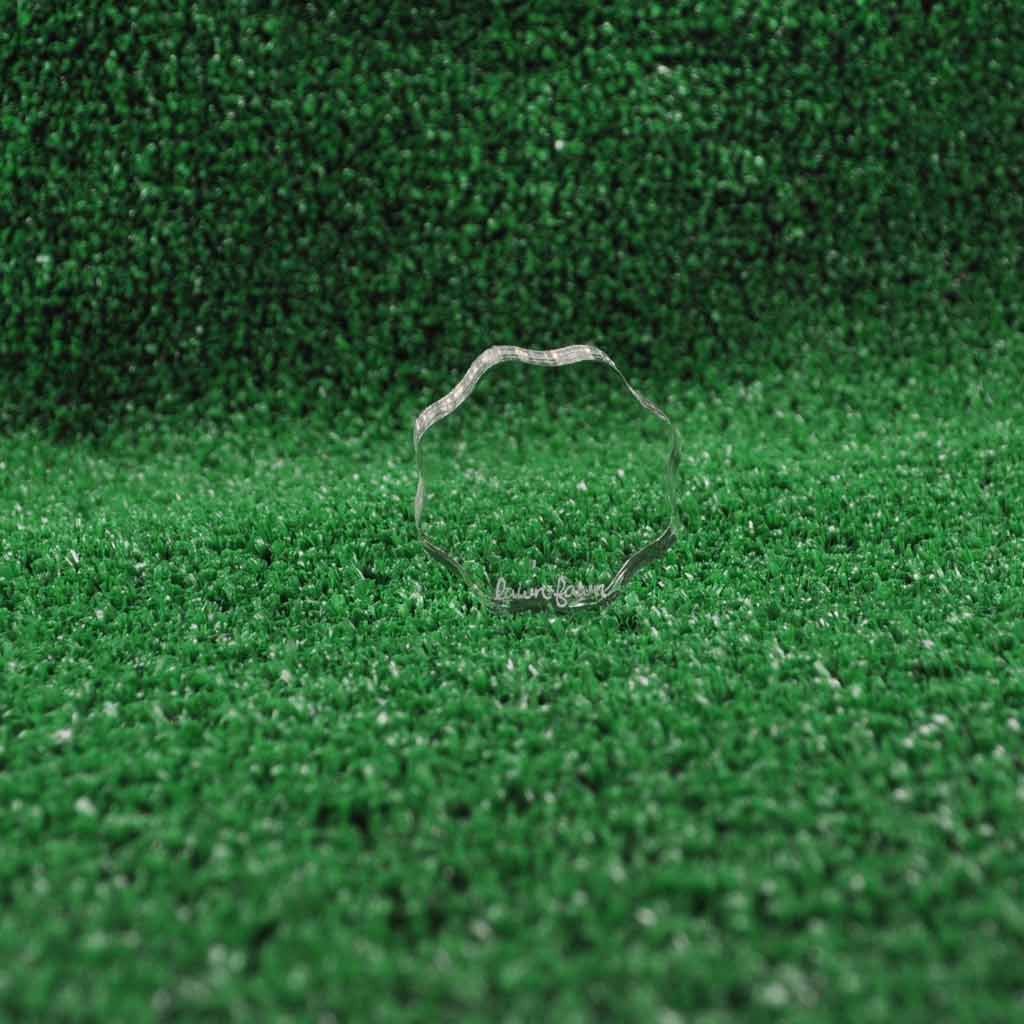 Lawn Fawn - 1.75" Round Grip Block