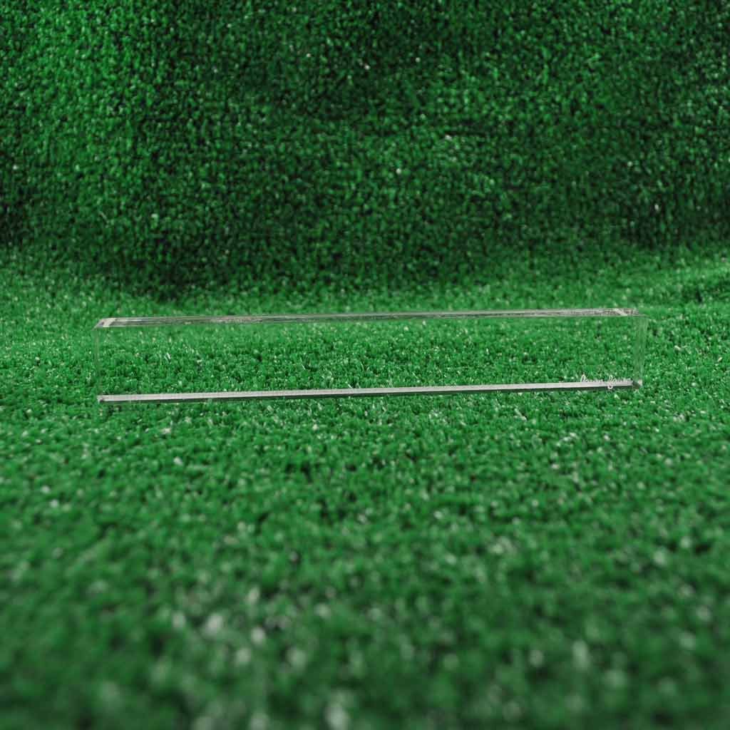 Lawn Fawn - 1"x7" Acrylic Block