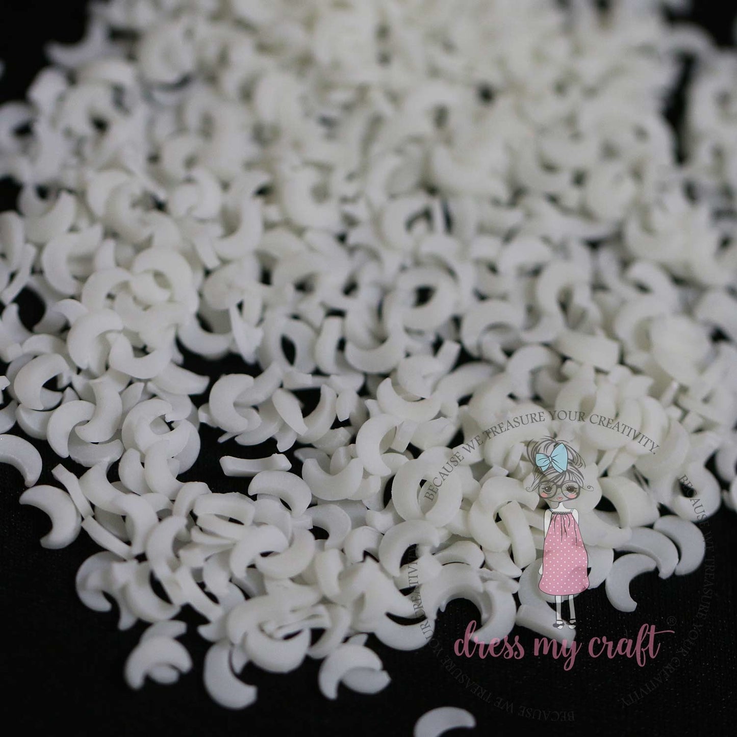 Dress My Craft - Shaker Slices Glow in the Dark Moon