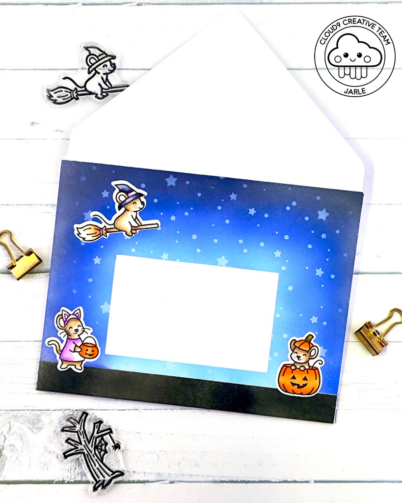 Halloween Envelope feat. We R Makers 123 Punch Board