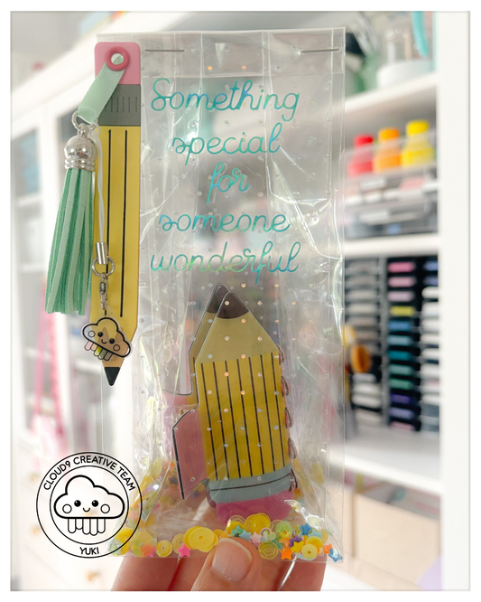 Shaker Gift Bag feat. Marianne Design Creatables Pencil