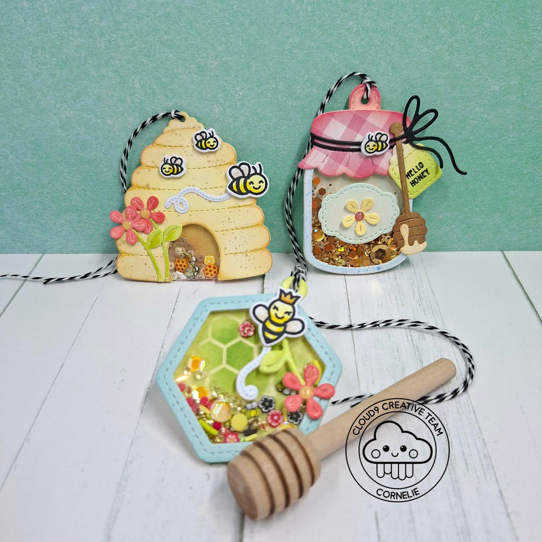 Honey Themed Shaker Tags feat. Lawn Fawn Build-A-Drink Mason Jar Jam And Honey Add-On