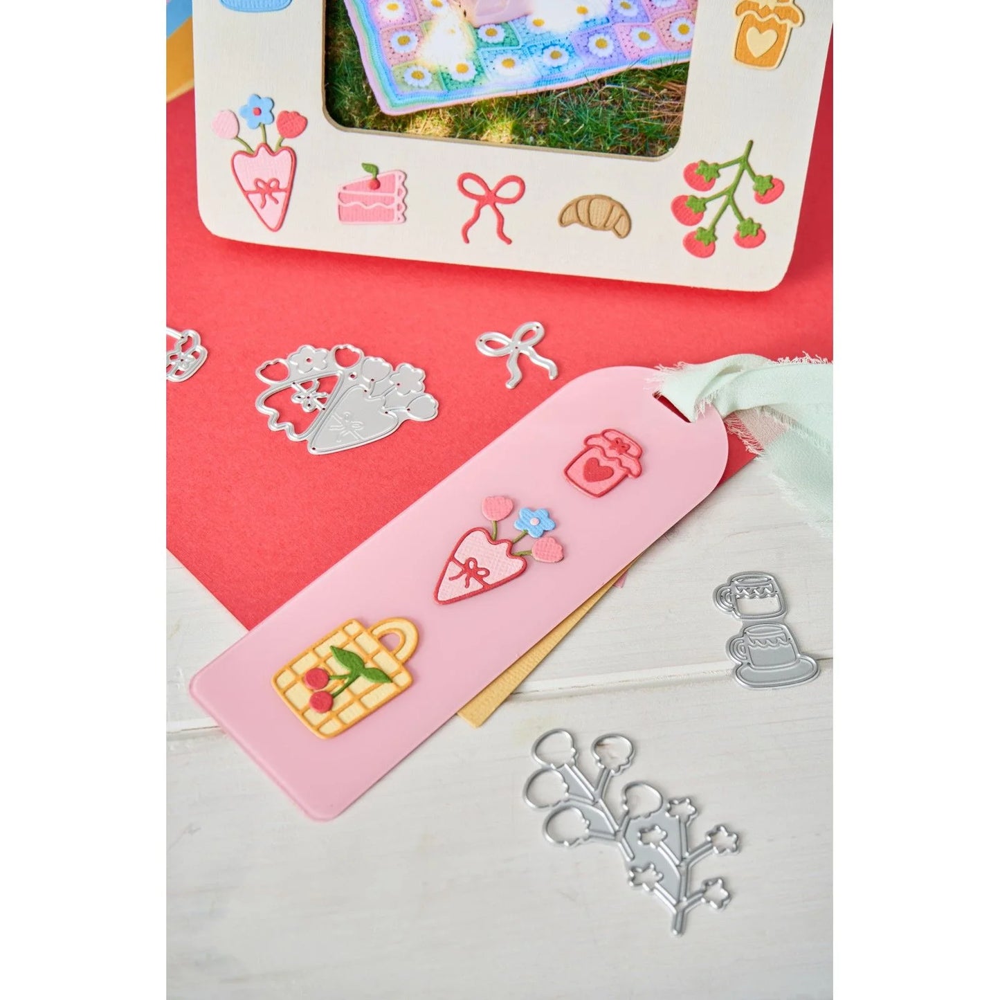Sizzix - Thinlits Dies Picnic Treats by Letters by Shells