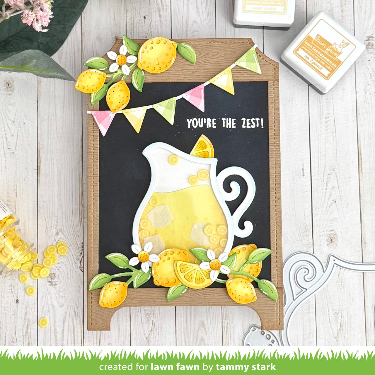 Lawn Fawn - Build-A-Drink Pitcher