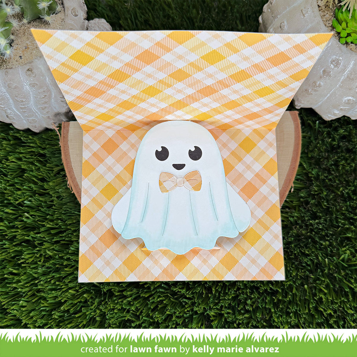Lawn Fawn - Big Hugs Ghost