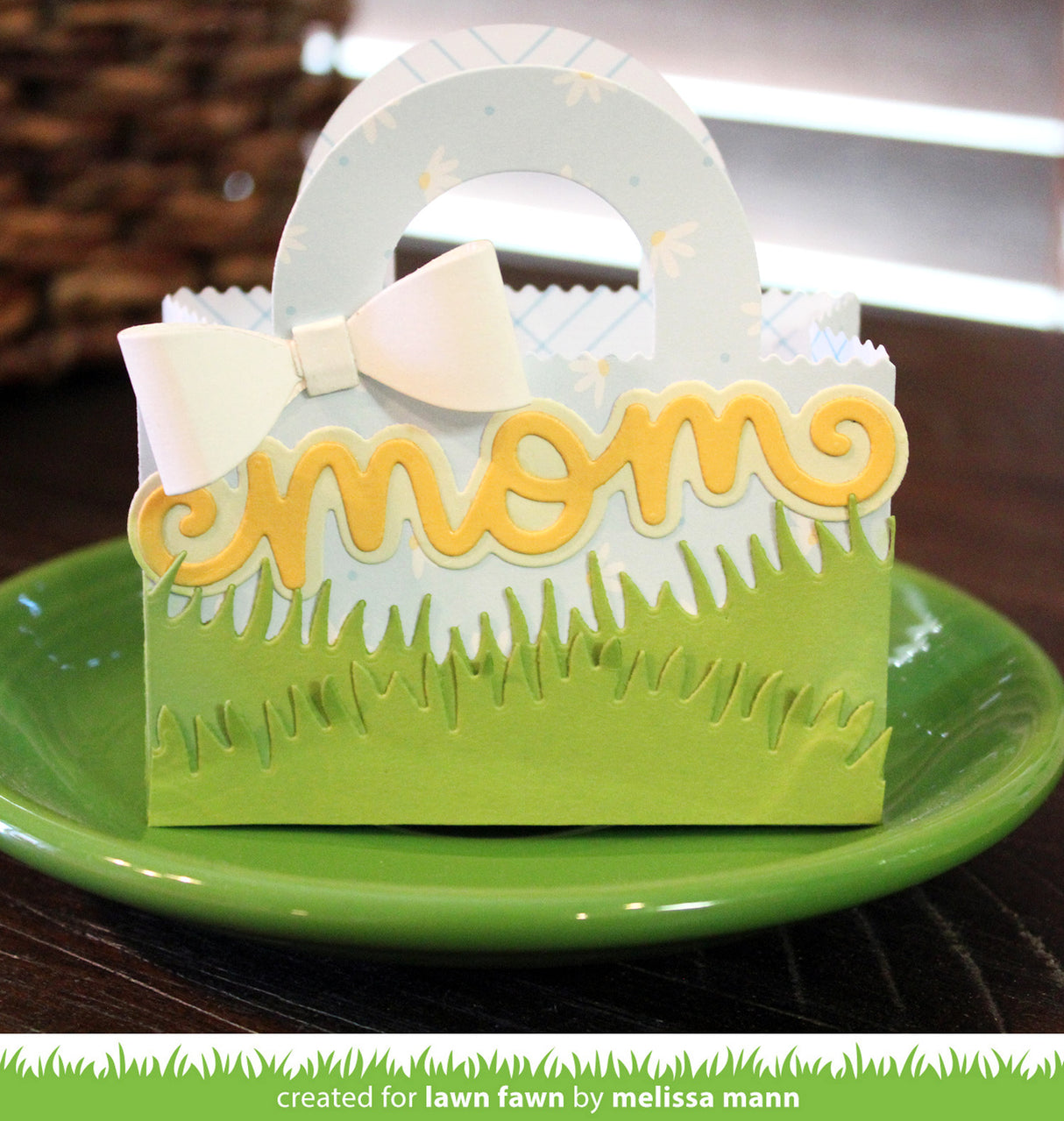 Lawn Fawn - Scripty Mom Outline Add-On