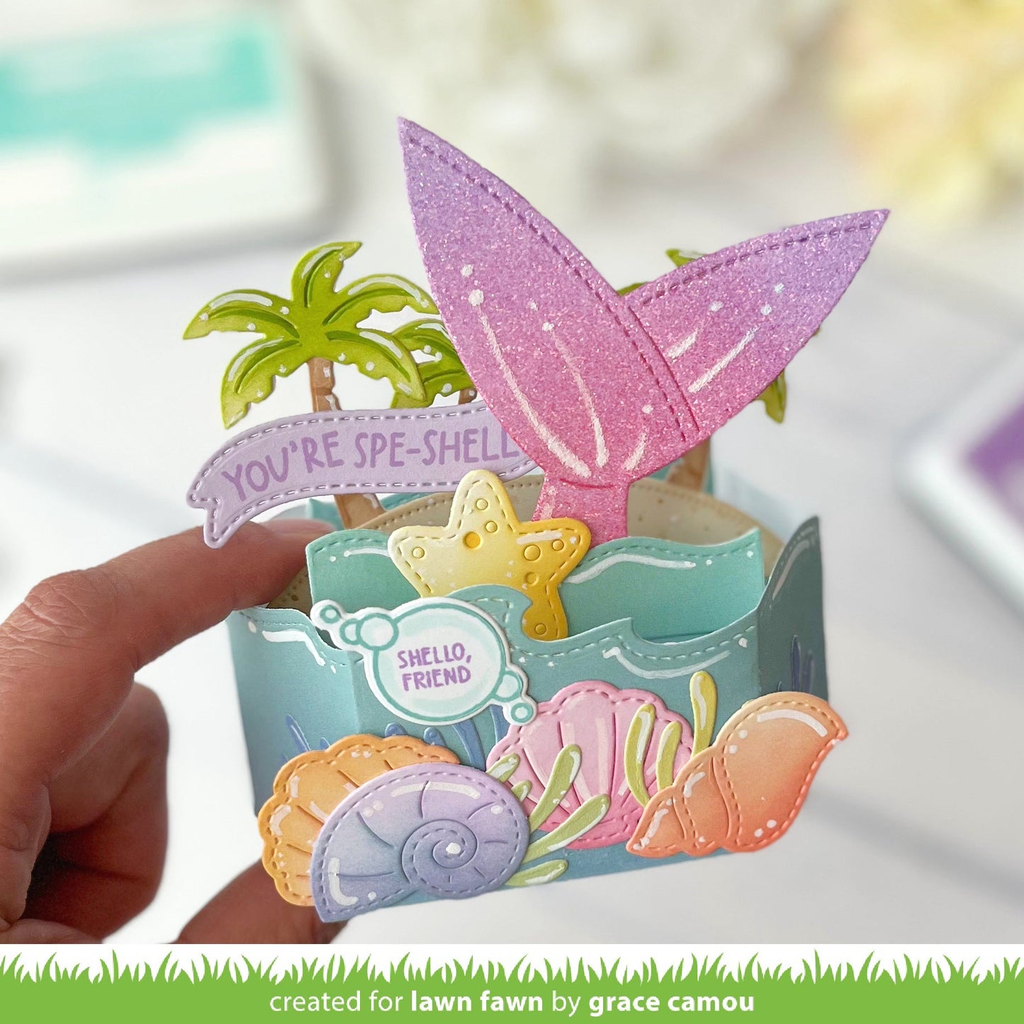 Lawn Fawn - Platform Pop-Up Wave Wrap Around