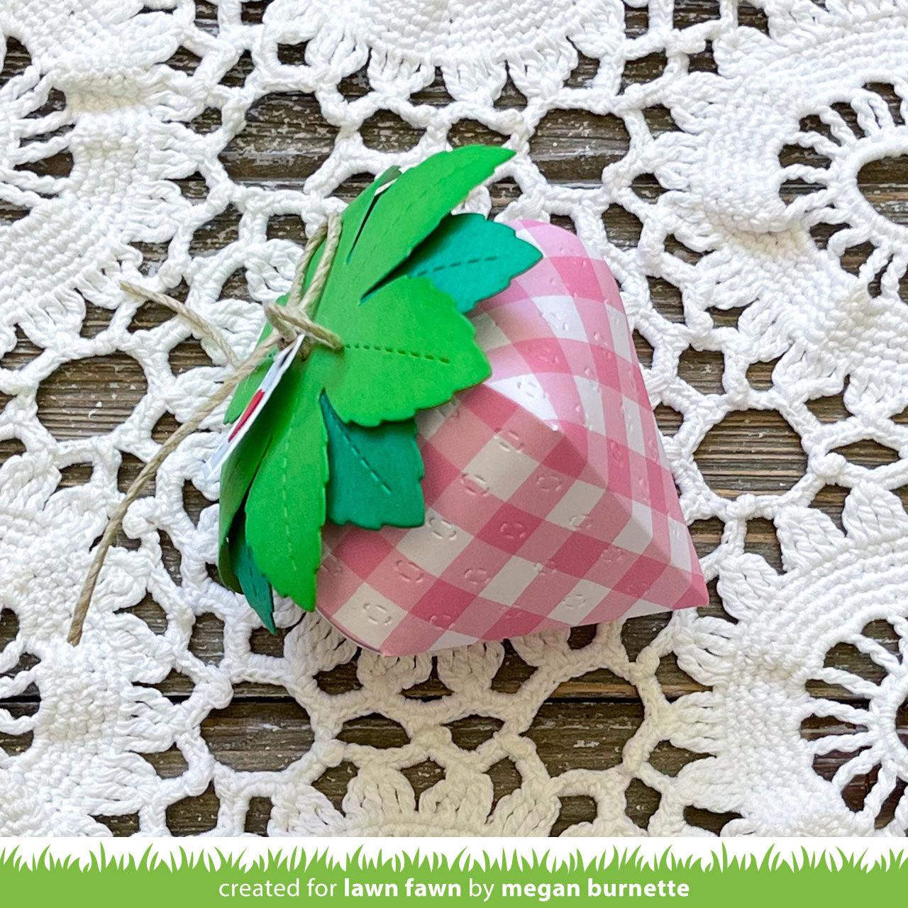 Lawn Fawn - Strawberry Treat Box
