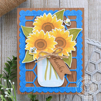 Sunny Studio - Frilly Frames Hexagon Dies