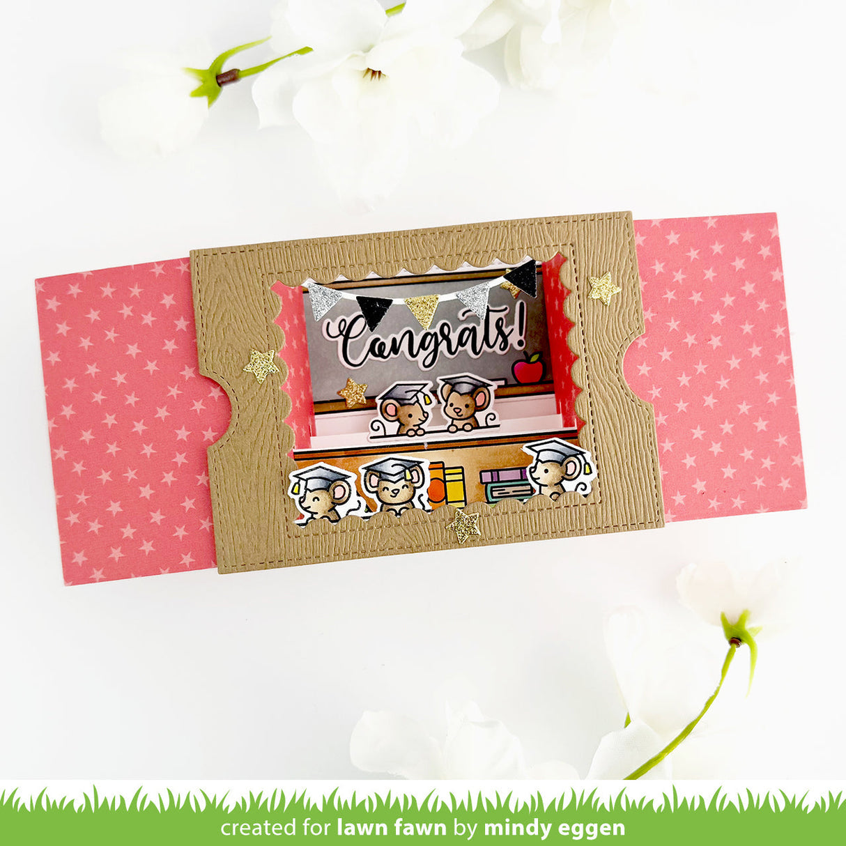 Lawn Fawn - Ta-Da! Diorama! Scalloped Window Add-On