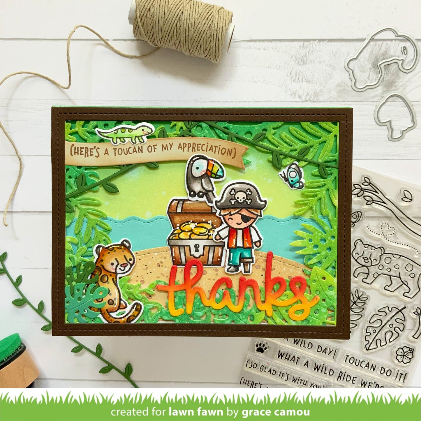 Lawn Fawn - Tropical Leaves Backdrop