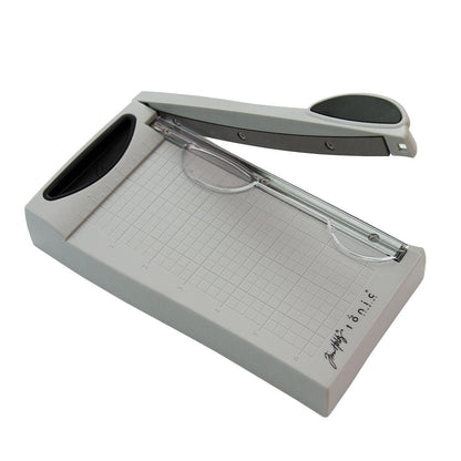 Tonic Studios - Mini Guillotine