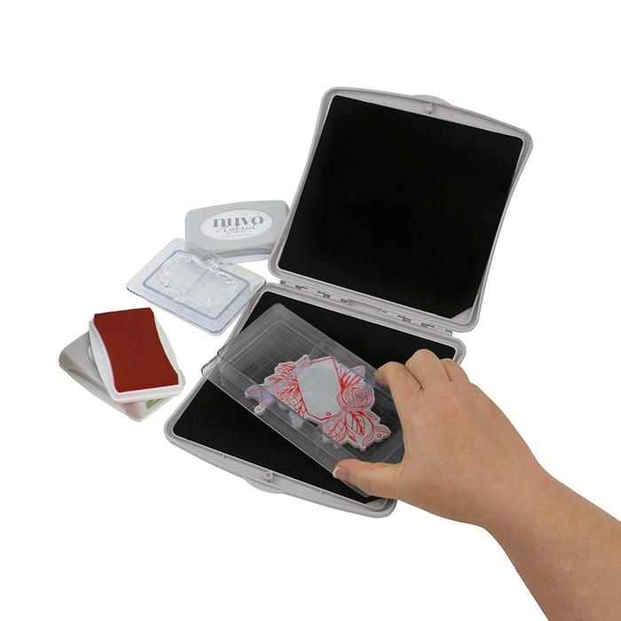 Tonic Studio's - Nuvo stamp cleaning pad