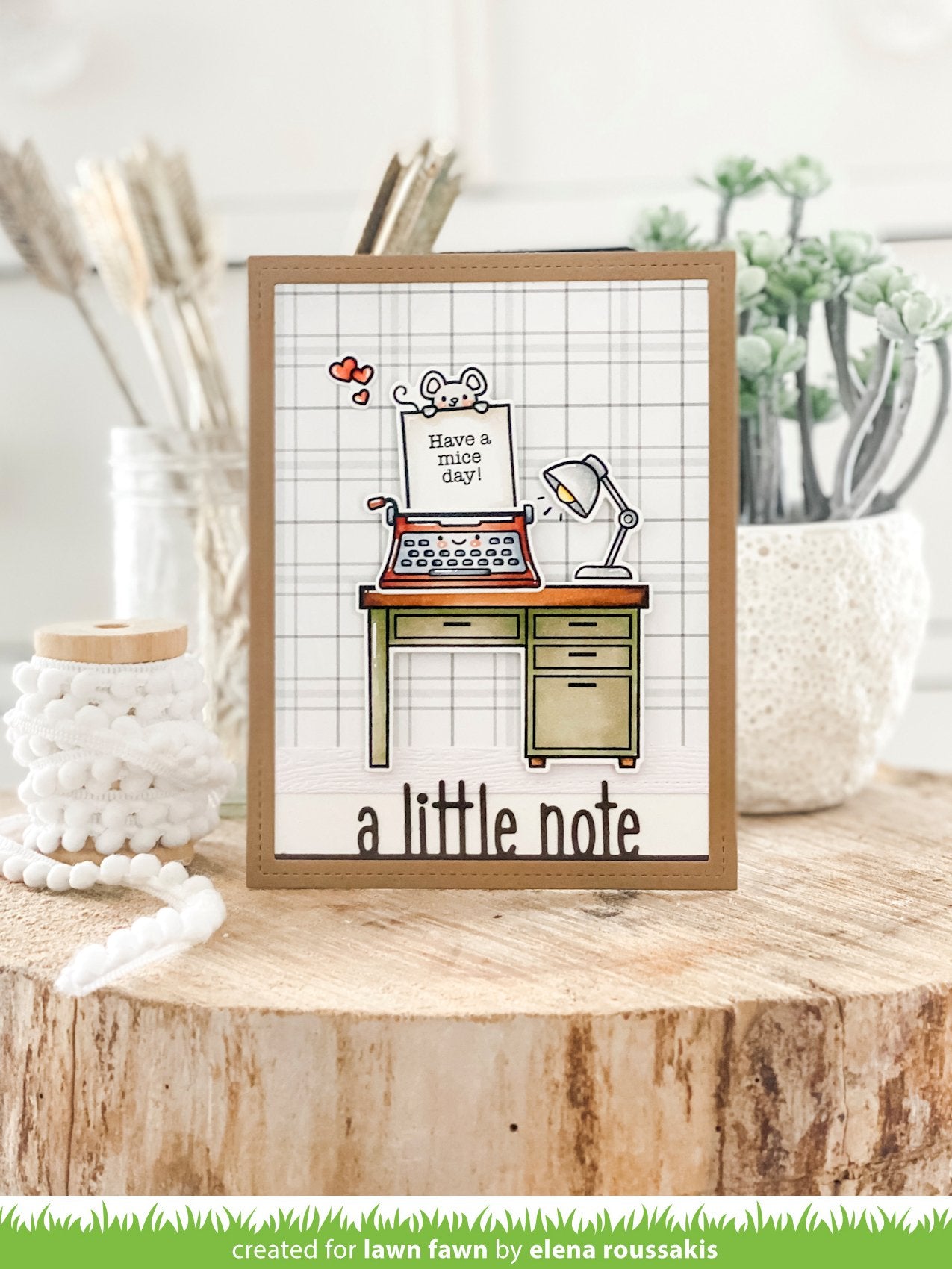 Lawn Fawn - a Little Note Line Border