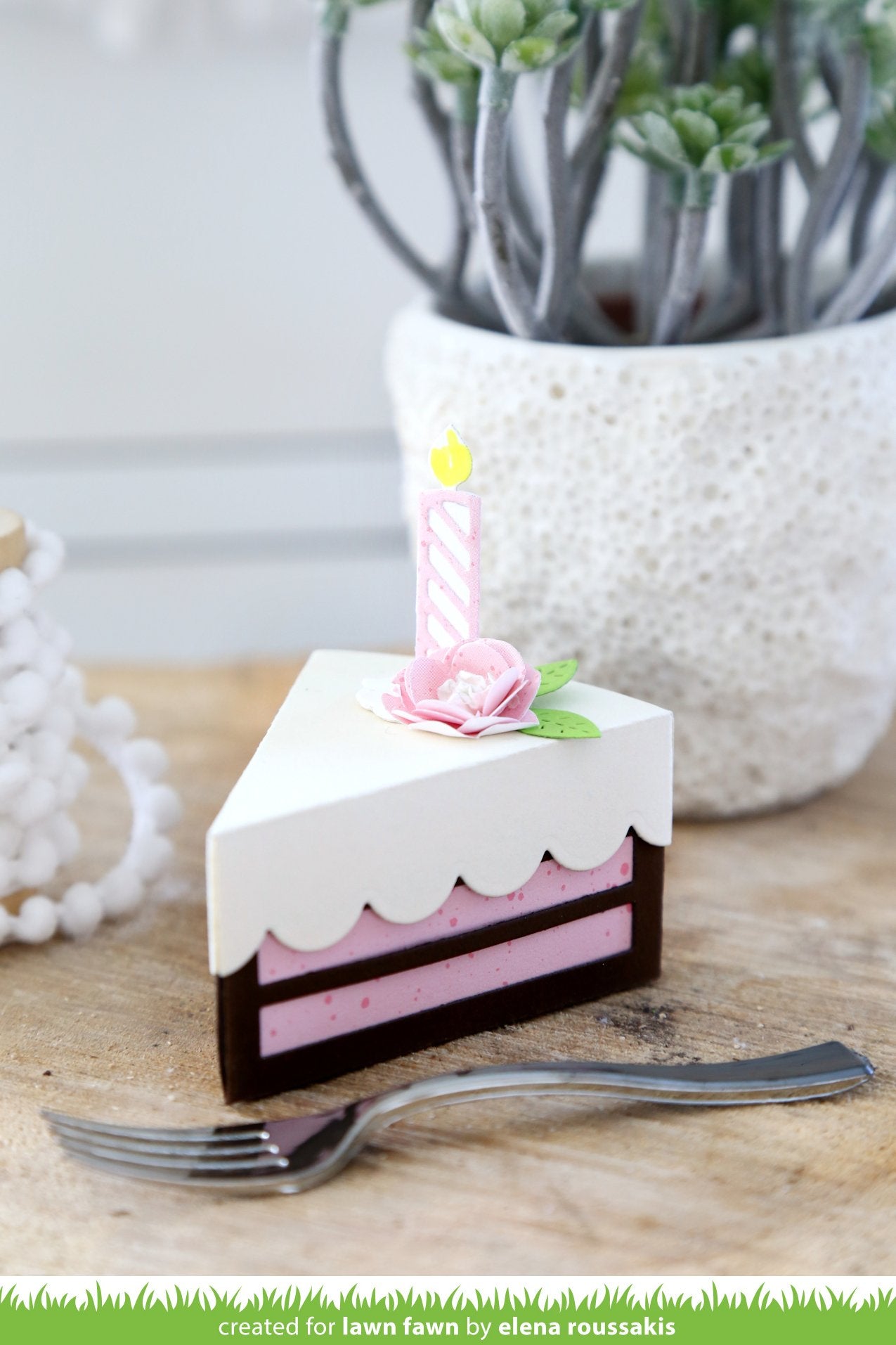 Lawn Fawn - Cake Slice Box