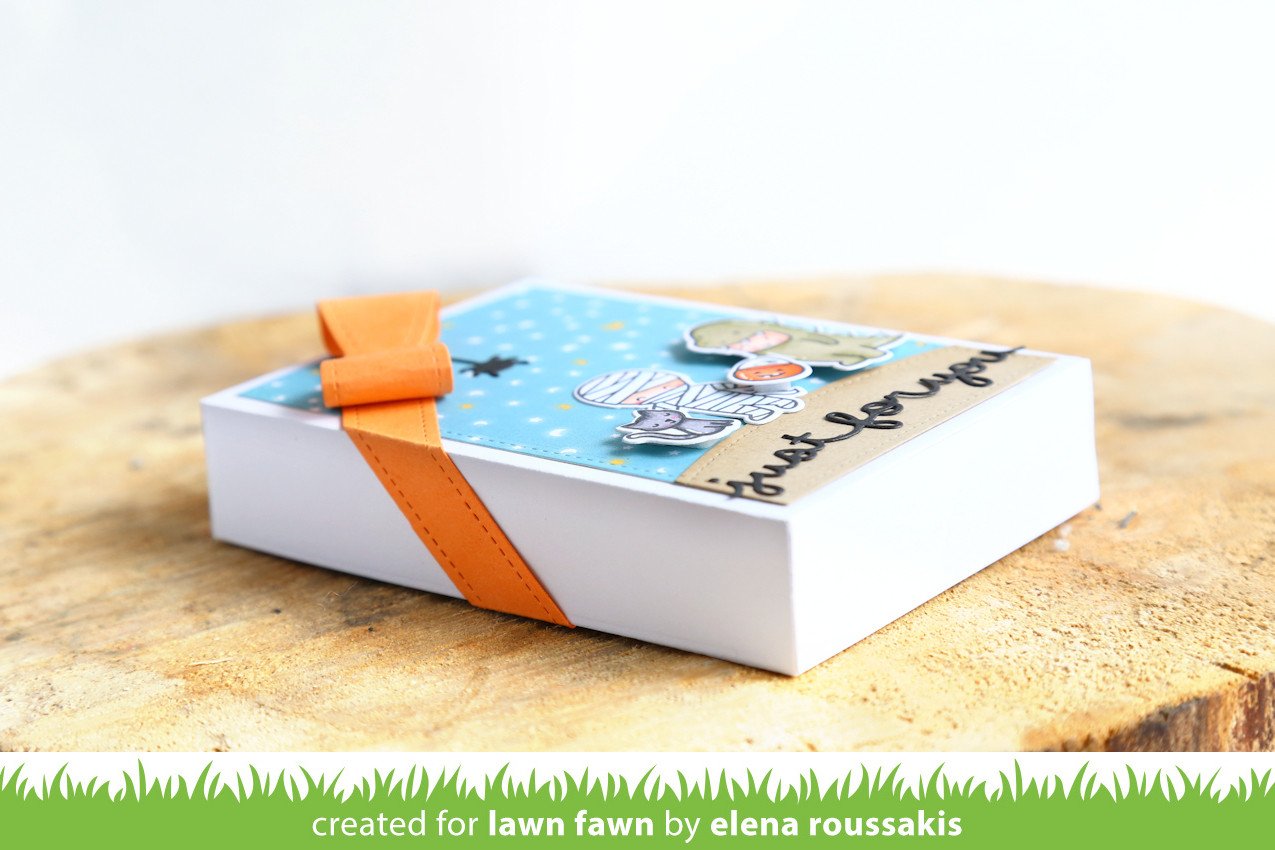 Lawn Fawn - Gift Box