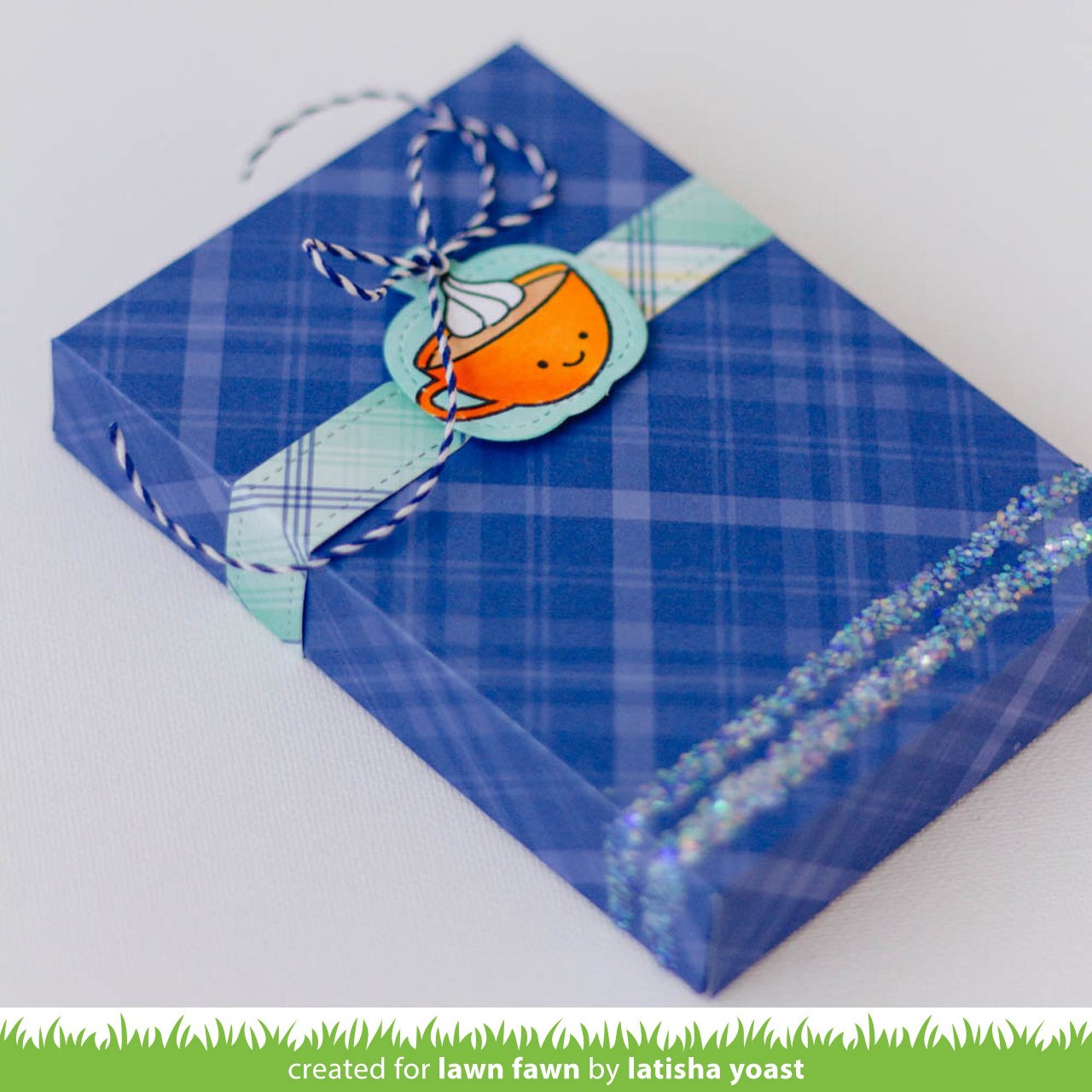 Lawn Fawn - Gift Box