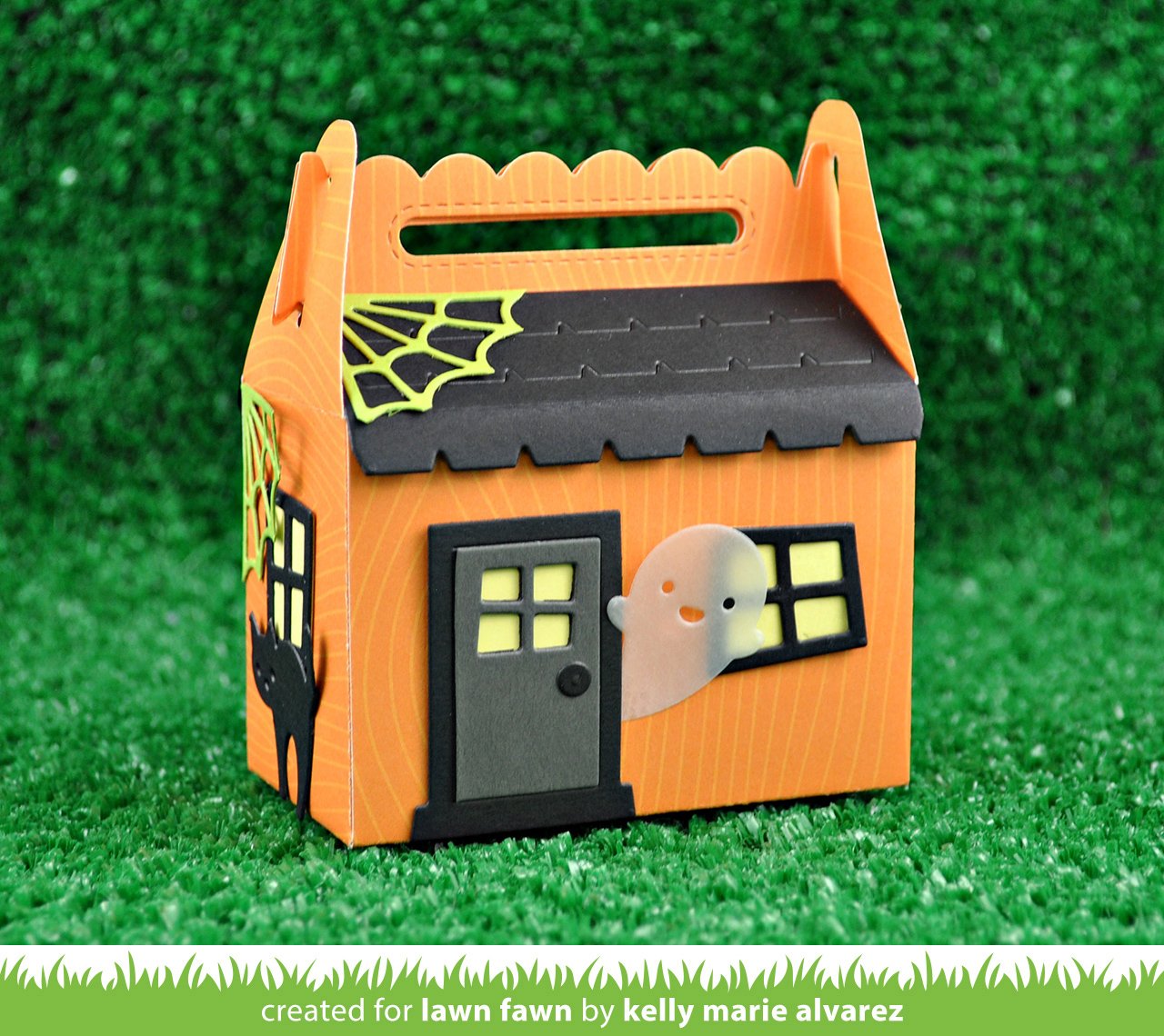 Lawn Fawn - Scalloped Treat Box Haunted House Add-on