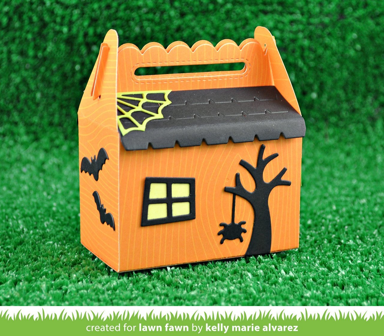 Lawn Fawn - Scalloped Treat Box Haunted House Add-on