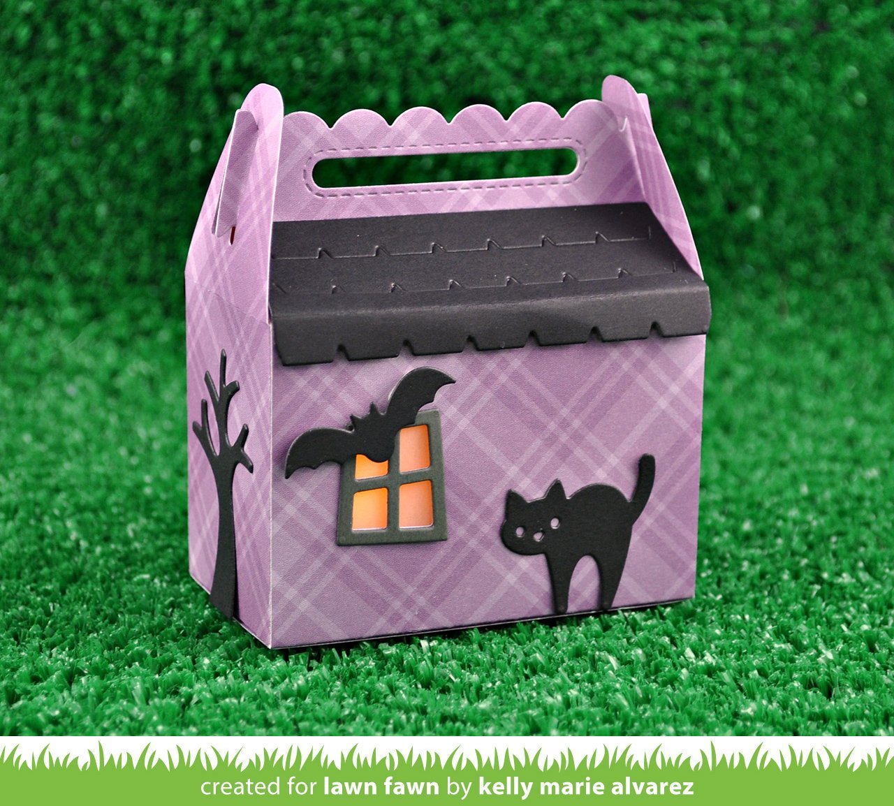 Lawn Fawn - Scalloped Treat Box Haunted House Add-on