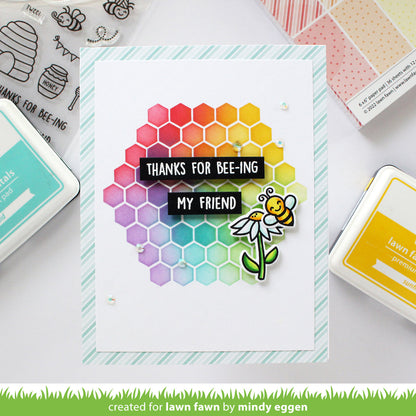 Lawn Fawn - Honeycomb Stencil