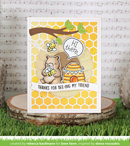 Lawn Fawn - Honeycomb Backdrop