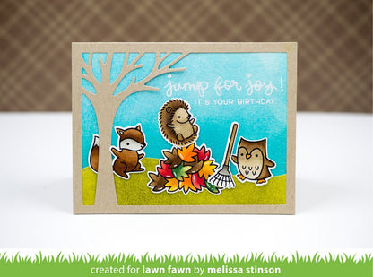 Lawn Fawn - Leafy Tree Backdrop: Landscape