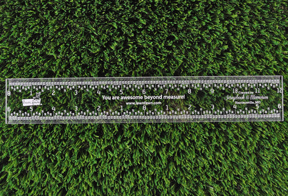 Lawn Fawn - Zero Centering 12" Ruler