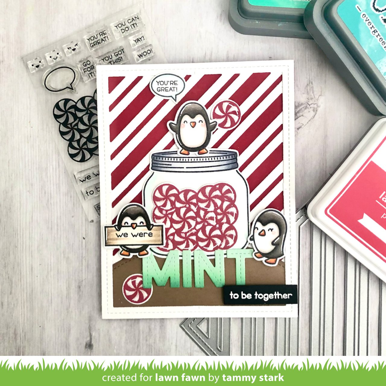 Lawn Fawn - Peppermint Stripes Backdrop