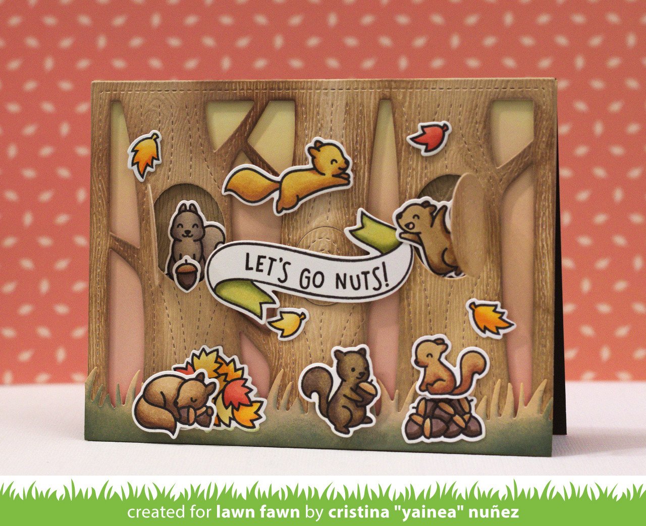 Lawn Fawn - Lift The Flap Tree Backdrop