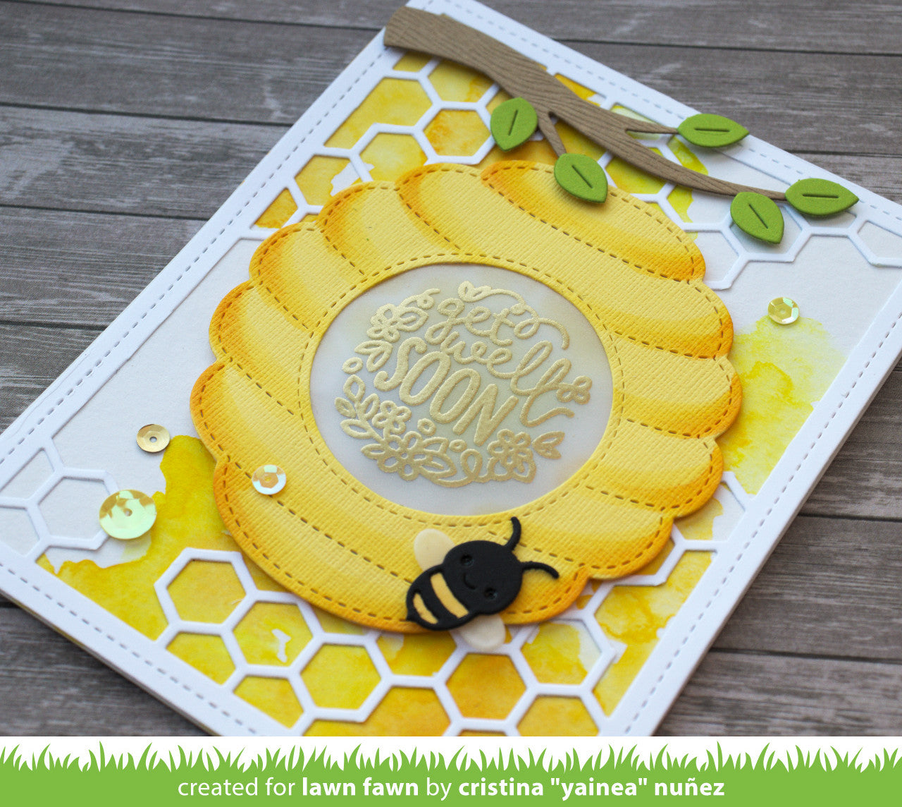 Lawn Fawn - Honeycomb Backdrop