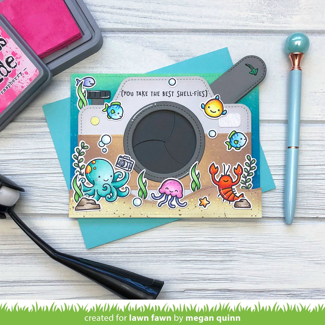 Lawn Fawn - Magic Iris Camera Add-On