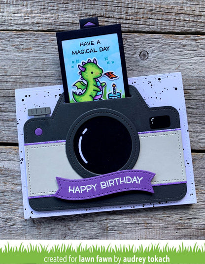 Lawn Fawn - Magic Iris Camera Pull-Tab Add-On