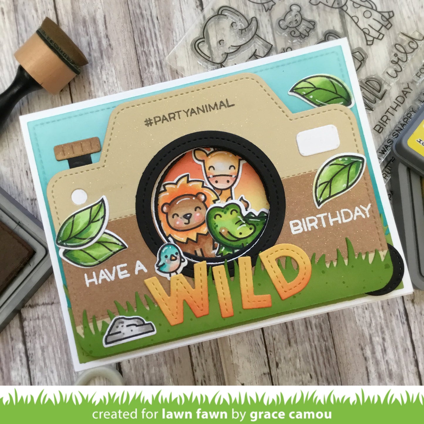 Lawn Fawn - Magic Iris Camera Add-On