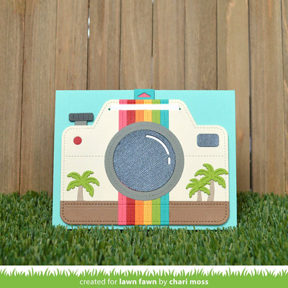 Lawn Fawn - Magic Iris Camera Pull-Tab Add-On