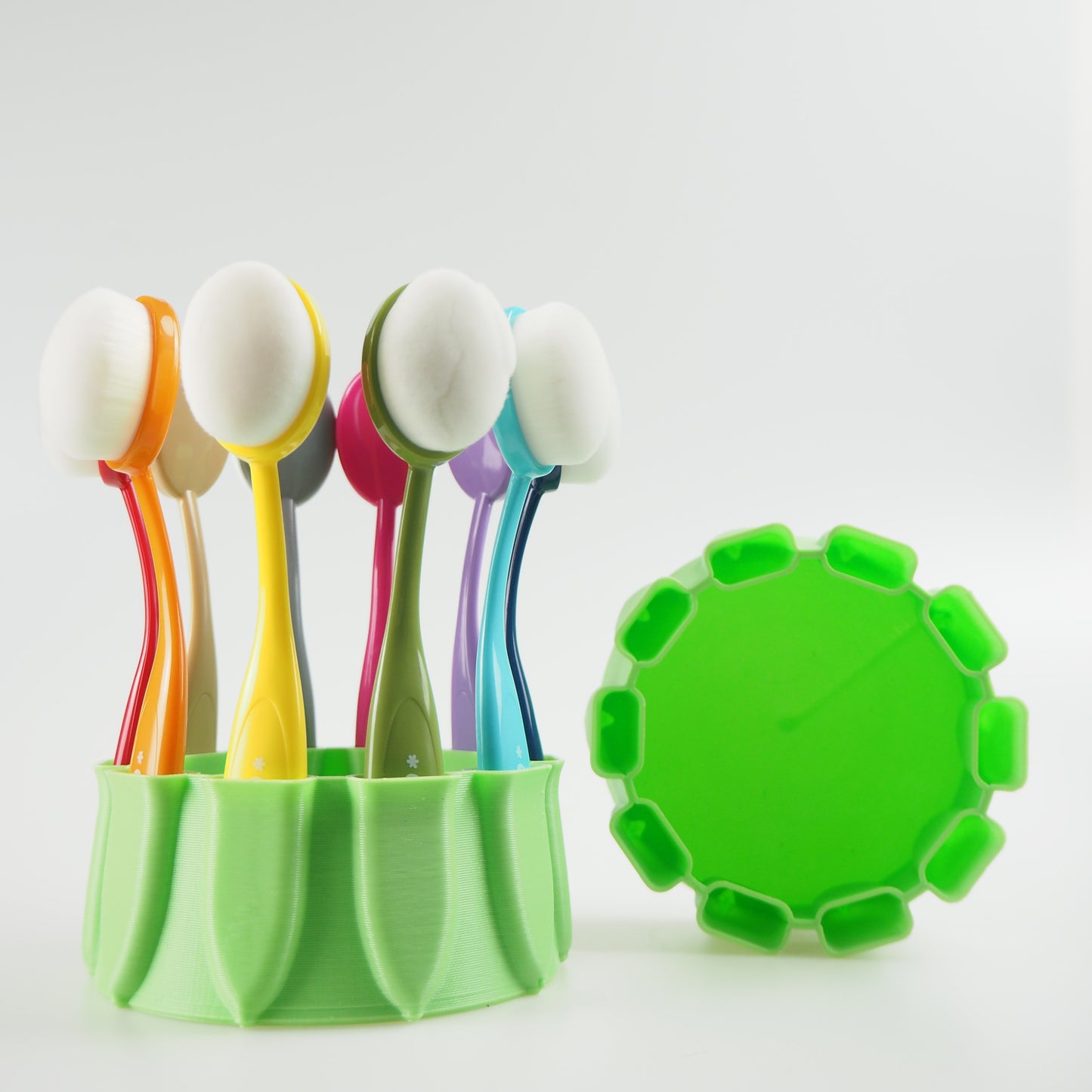 MakeItbyMarko - Ring-Toss Brush Caddy - Green