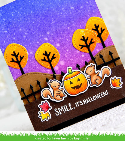 Lawn Fawn - Spooky Fence Border