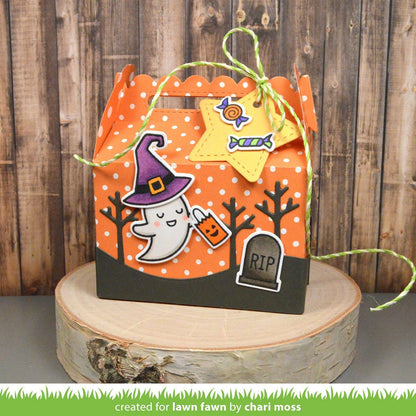 Lawn Fawn - Scalloped Treat Box Die