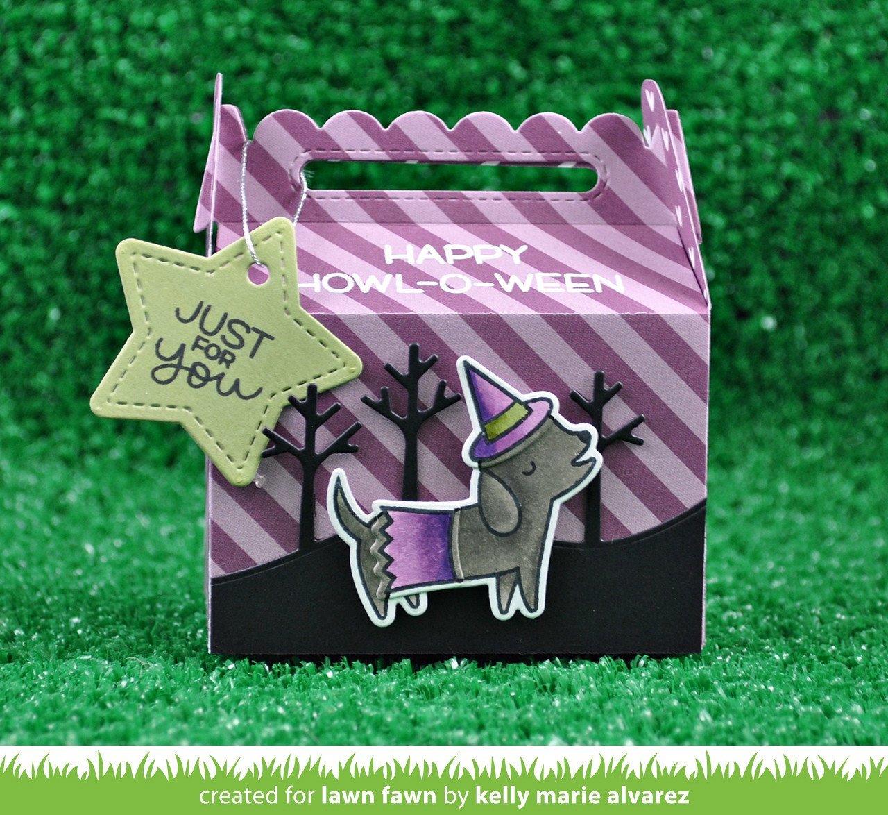 Lawn Fawn - Scalloped Treat Box Die