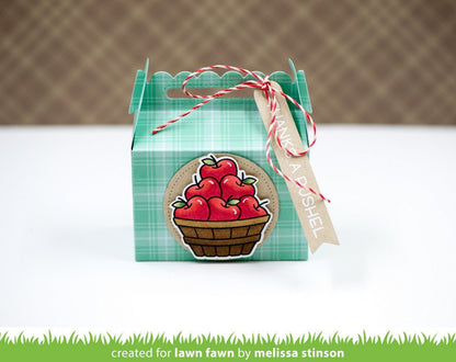 Lawn Fawn - Scalloped Treat Box Die