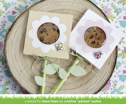 Lawn Fawn - Outside In Stitched Flower