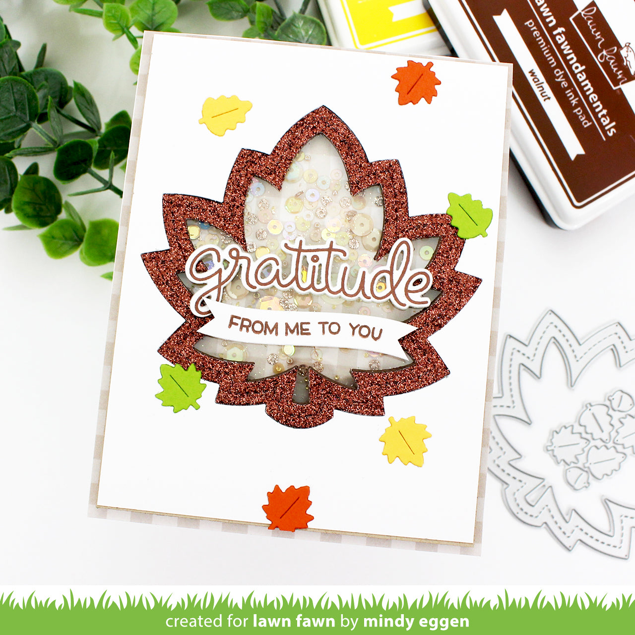 Lawn Fawn - Stitched Maple Leaf Frame
