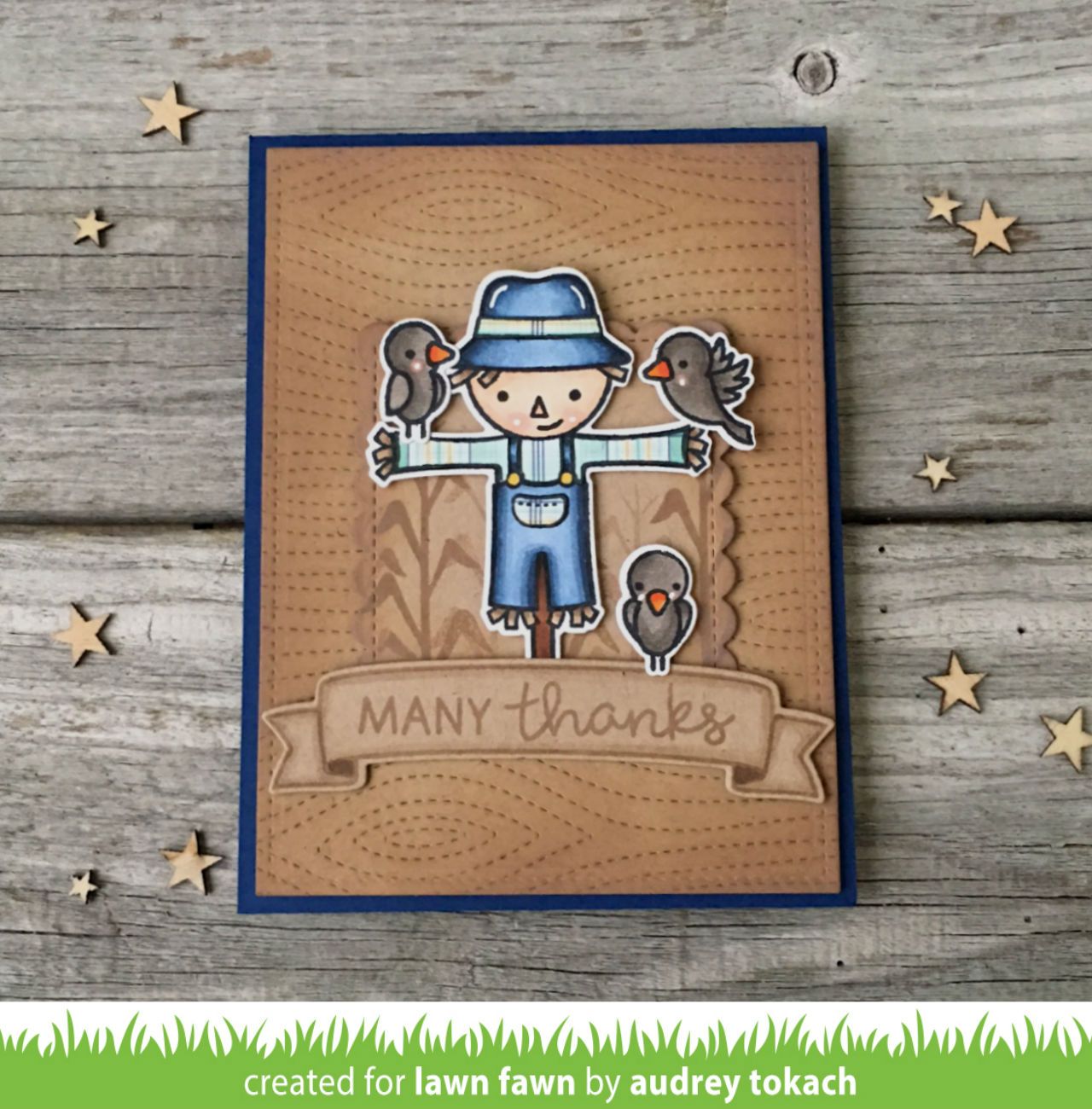 Lawn Fawn - Stitched Woodgrain Backdrop