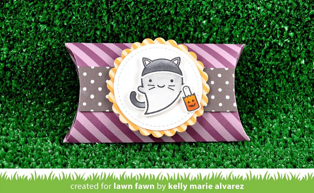 Lawn Fawn - Pillow Box Die