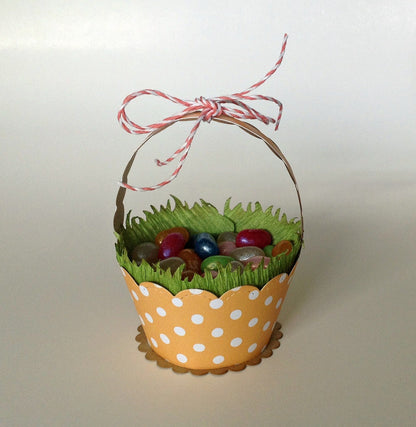 Lawn Fawn - Stitched Scalloped Cupcake Wrapper