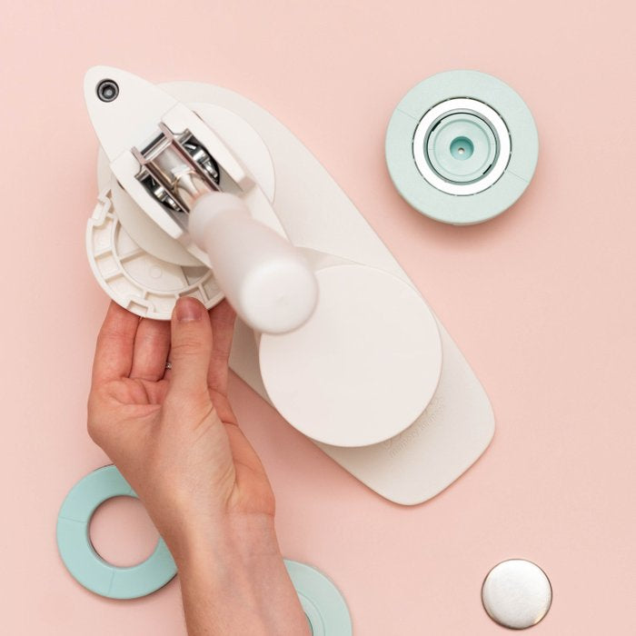 We R Makers - Button Press Starter Kit