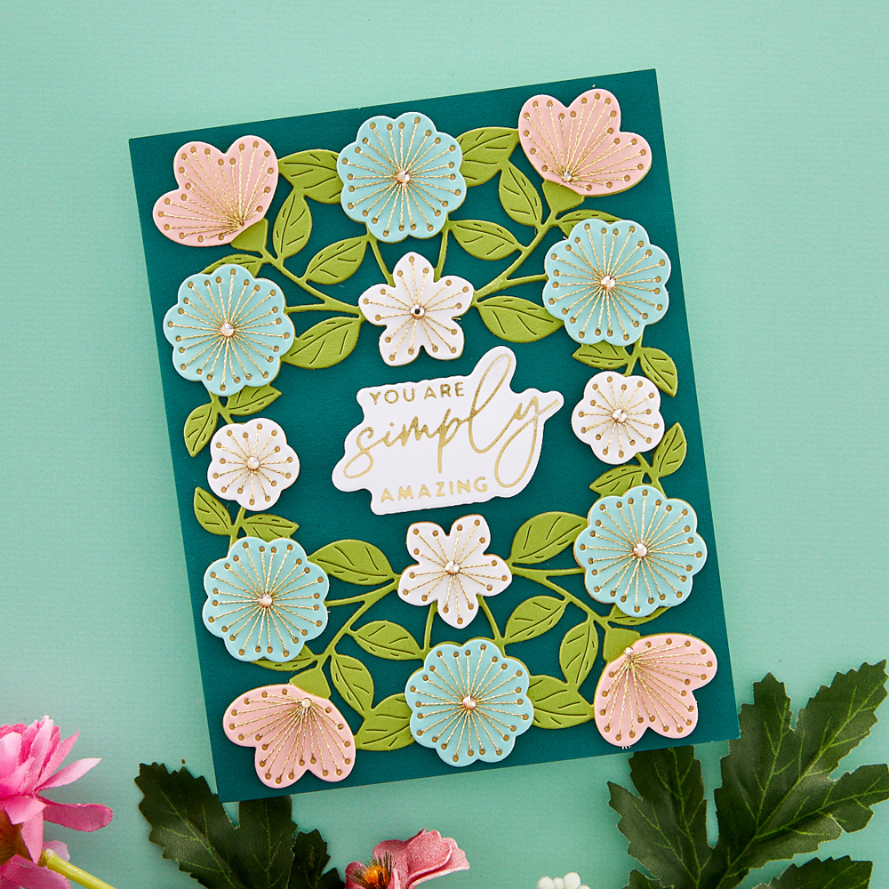 Spellbinders - Stitched Floral Flip Frame Etched Dies